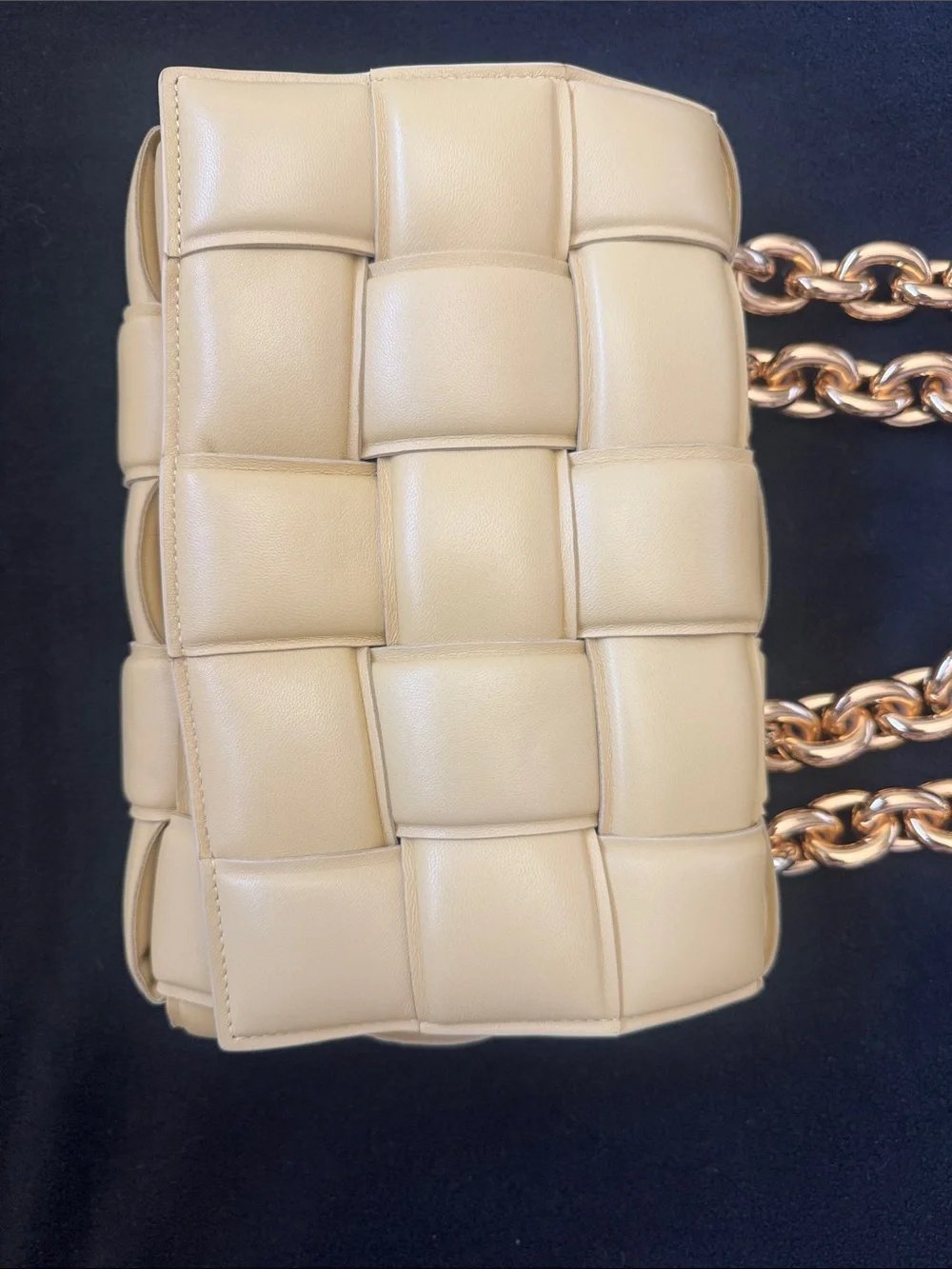 Bottega Veneta Padded Intrecciato Shoulder Bag in Cream with Gold Chain - Picture 3 of 9